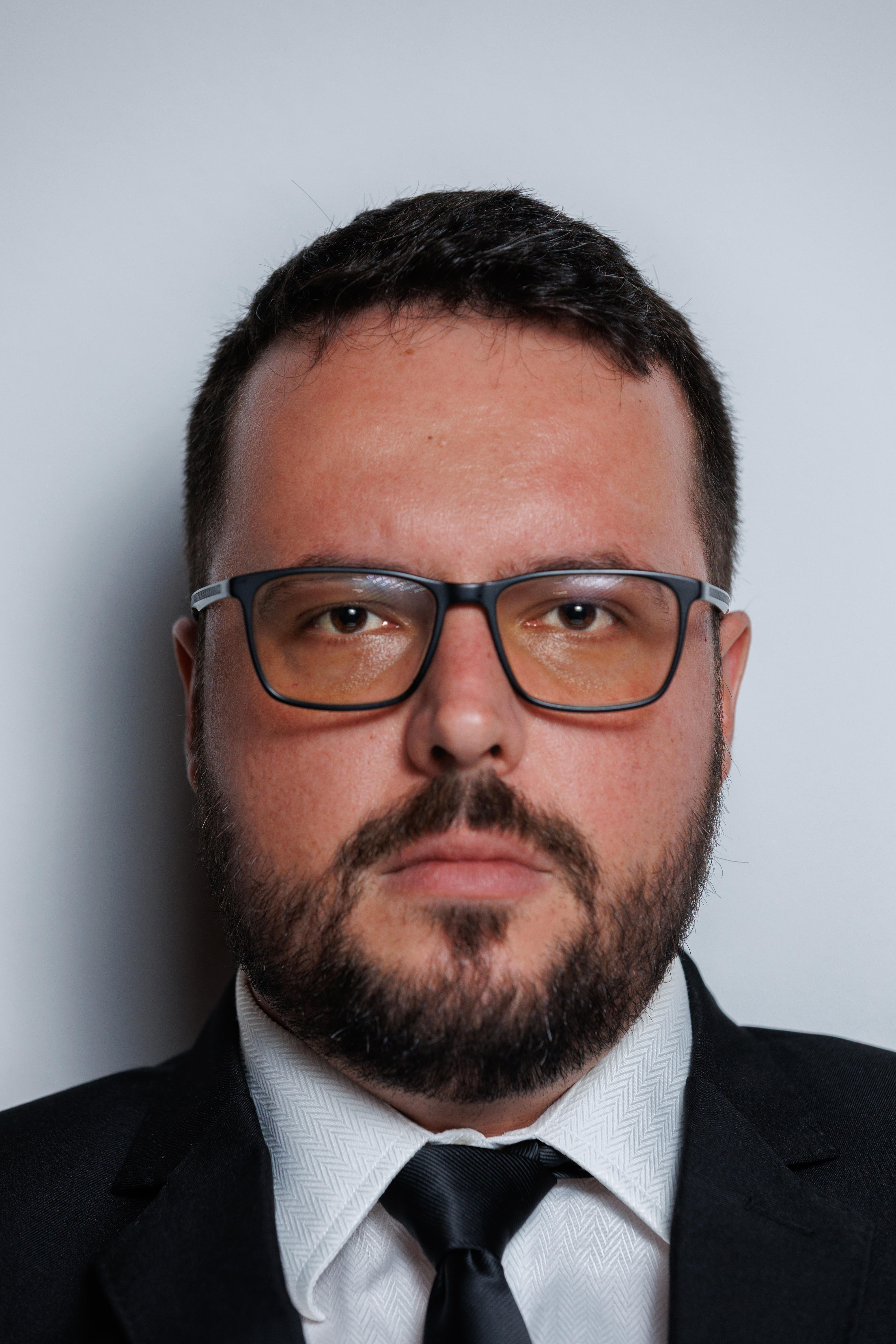 Dr. Renan Silvestre Guarizo - Advogado Trabalhista